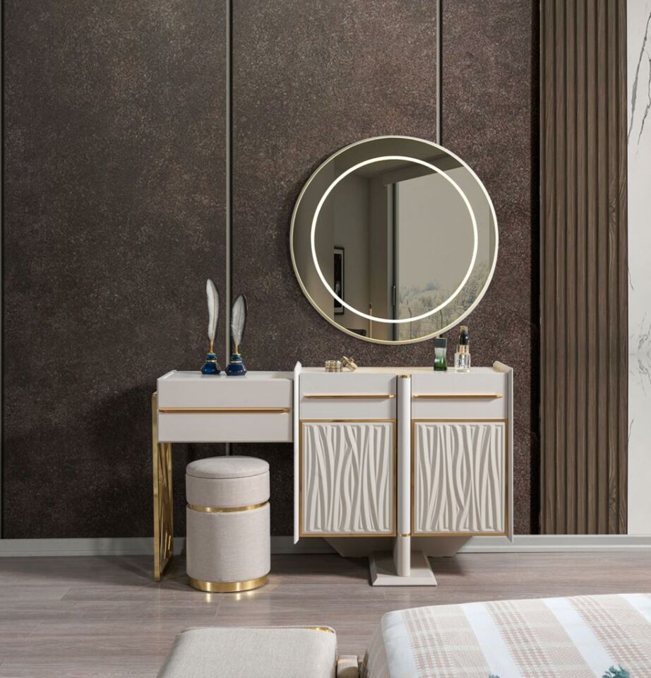 Ylç Royal Yatak Odası